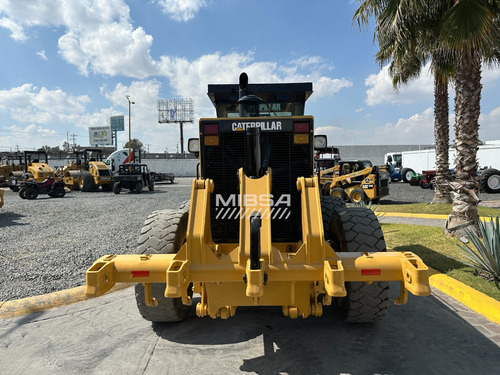 Motoconformadora Cat 140h 2005