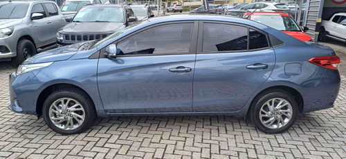 Toyota Yaris 1.5 16V FLEX SEDAN XS CONNECT MULTIDRIVE