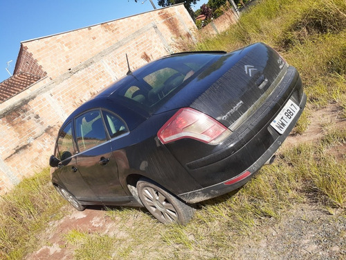 Citroën C4 Pallas 2.0 Exclusive Flex Aut. 4p 2011