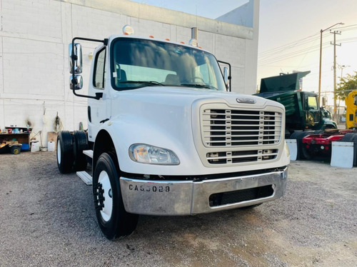 Imagen 1 de 14 de Freightliner Mulita Año 2004 Nacionalizado Con Pleto