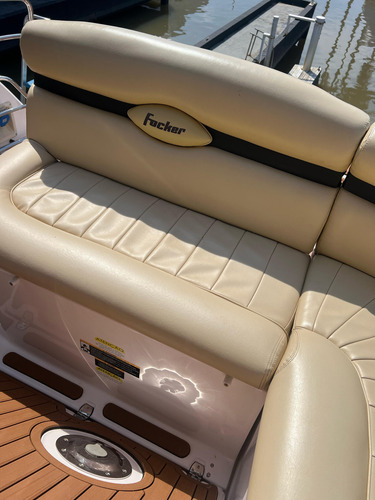Lancha Focker 310 Modelo 2012