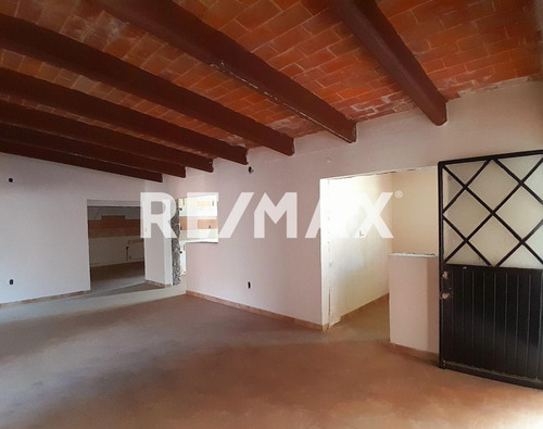 Casa En Venta En Santa Rosa Jauregui