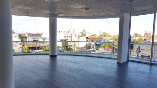 Imagen 2 de 8 de Se Alquila Oficina De 130 M2 En Piso 7