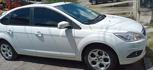 Ford Focus 2.0 Titanium Flex Powershift 5p