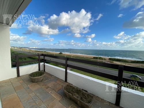 Imagen 16 de 17 de Venta: Apartamento 2 Dr Dependencia Primera Linea Mansa Punta Del Este