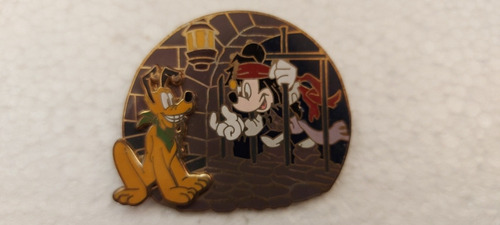 Pin Mickey Mouse Y Pluto Disneyland Año 2009 (Usado)