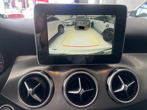 Mercedes-Benz Clase GLA 1.6 200 Cgi Sport At