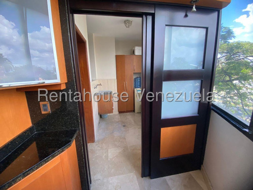 Bello Apartamento En Venta En Barqusimeto Este, Avenida Lara 25-8310 App