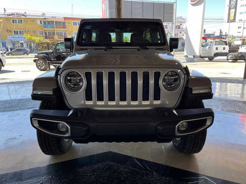 Imagen 4 de 13 de Jeep Wrangler Sahara