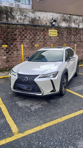 Lexus UX 250h Luxury