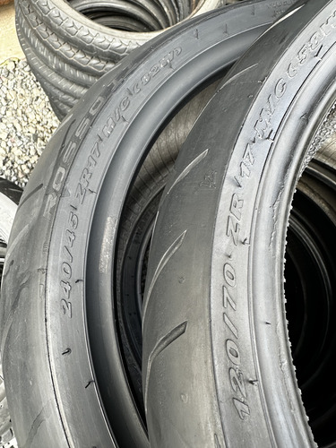 Par De Pirelli Rosso 2 120/70-17 E 240/45-17 Para Diavel (Usado)
