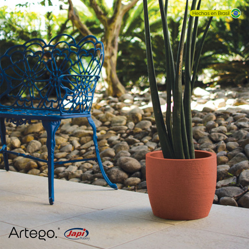 Maceta Moderna Para Exteriores Compacta De 20 Cm De Alto Cota Color Terracota De Polietileno Ultra Ligera Artego Japi Hecho En Brasil