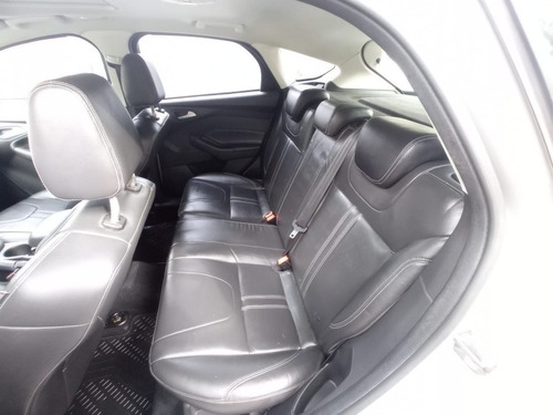 Imagen 14 de 15 de Ford Focus 2.0 Se Plus 5 Puertas Caja Manual 2014
