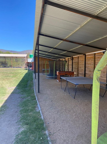 Arriendo Parcela Con Piscina Y Salón De Eventos Buin