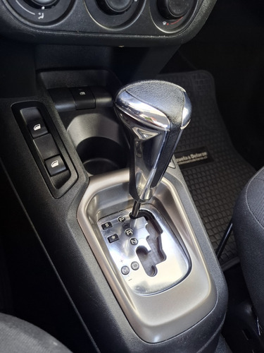 Peugeot 301 Active Pack Vti 1.6 At 2021