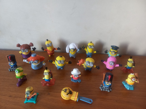 Minions ( Precio X Los 18 ) Mc Donalds 2020 + Huevo Kinder (Usado)