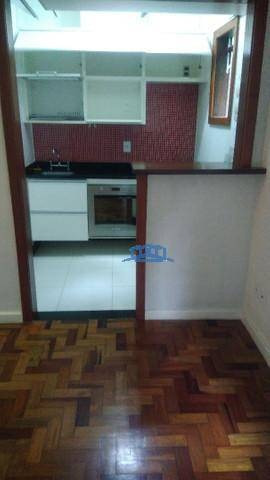 Imagem 3 de 7 de Apartamento 2 Quartos À Venda - Itaipava - Petrópolis/rj - Ap0088