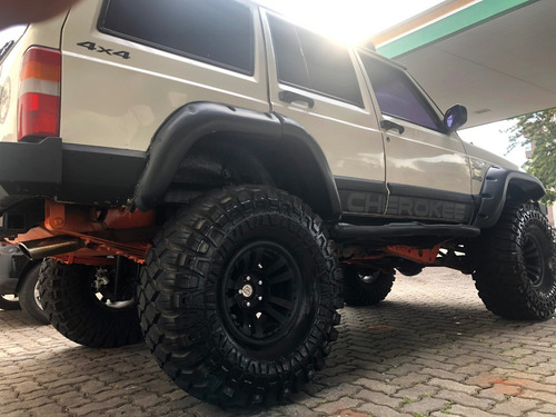 Cherokee Sport 1997 4.0 6 Cil (pronta P/ Trilha E Passeios )