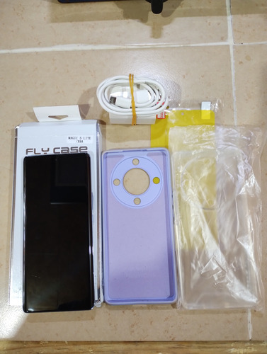 Cel Honor Magic 5 Lite 5g 256 Gb Plata 8 Gb Plateado (Usado)