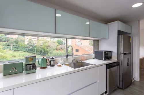 Apartamento En Arriendo/venta En Provenza. Cod A15088