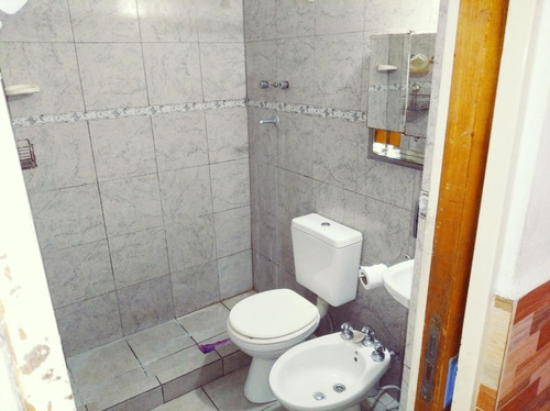 Imagen 4 de 26 de Venta De Casa De 4 Ambientes + Local En Merlo