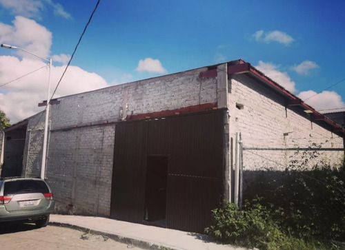 Bodega En Renta 240m2 Santa Rosa Jauregui 