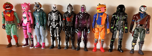 Colección De 9 Figuras De Jazwares Del Videojuego Fortnite (Usado)