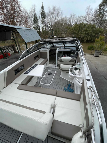 Imagen 17 de 24 de Quicksilver 2500 Yamaha 300 Hp 4 Tiempos 2017 2400