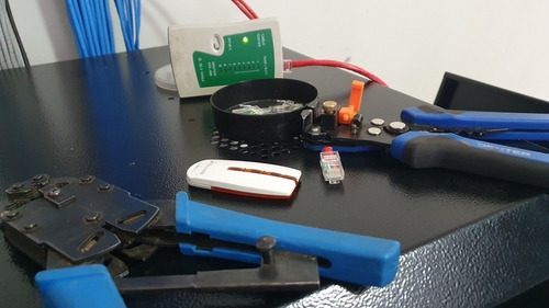 Imagem 2 de 5 de Instalação Elétrica, Sistema De Detecção Alarmes E Câmeras