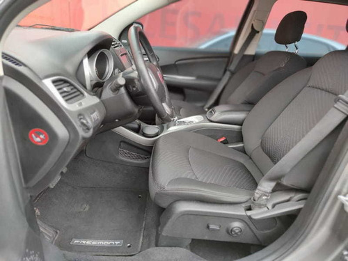 Imagem 15 de 15 de Fiat Freemont Precision 2.4 16v 172 Cv Aut 2013