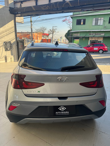 Hyundai HB20X 1.6 Evolution Flex Aut. 5p 6 marchas