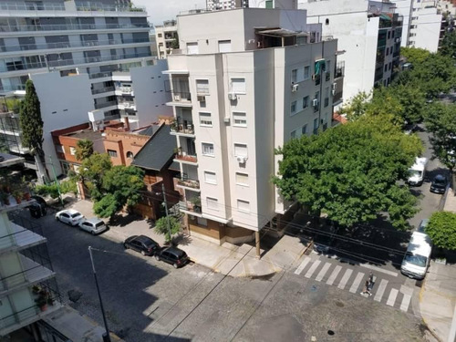 Imagen 11 de 30 de Monoambiente O Estudio Profesional A Estrenar, Con Balcón Y Terraza Común Con Parrilla