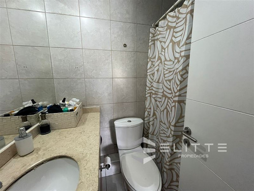 Depto. En Venta De 2d/2b En Ñuñoa Cercano A Metro Eyzaguirre