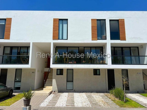 Casa En Renta En Santa Fe Juriquilla, Querétaro Sr