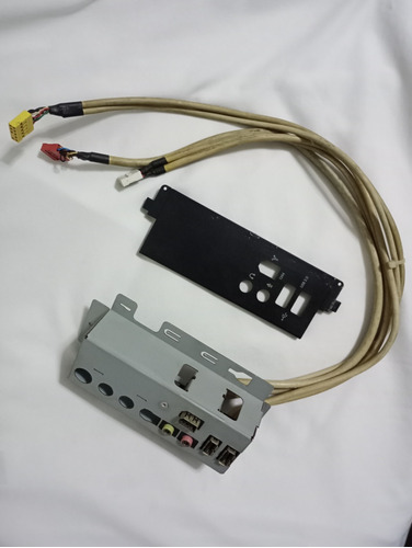 Panel Frontal Con Usb Audio Y Fire Wire Yc5069-6720