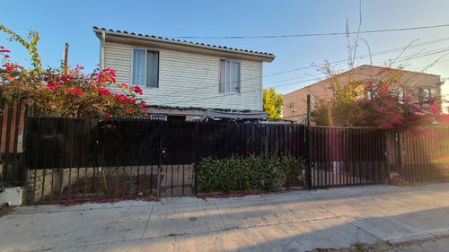 Gran Casa 4 Dorm, 2 Baños, Pasaje Cerrado, 200 M2, El Bosque