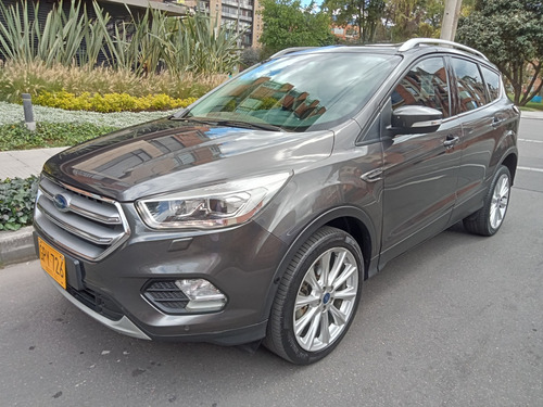 Ford Escape 2.0 TITANIUM 4*2 F.E