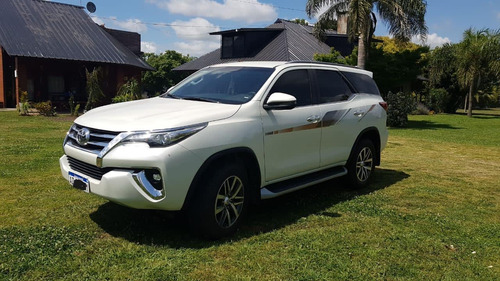 Toyota Sw4 2.8 Srx 177cv 4x4 7as At 2019