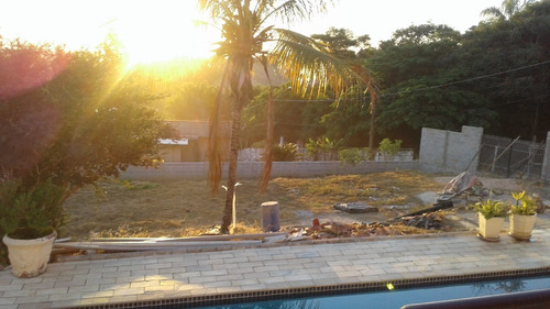 Imagem 4 de 20 de Chácara 2200m2 Área Construida 300m2 Casa 2 Dorms,sala,cozinha,banheiro,área C/churrasqueira,piscina,2 Vagas Cobertas - Ch00031 - 68784489