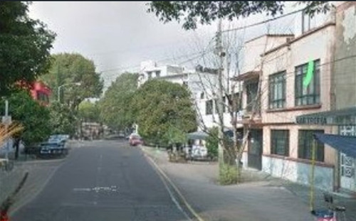 Casa En Venta De Recuperacion Bancaria En Ajusco 79b, Cdmx. Sh05