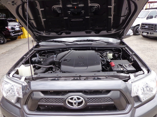 Imagen 9 de 10 de Toyota Tacoma 2015 4x4 Automático