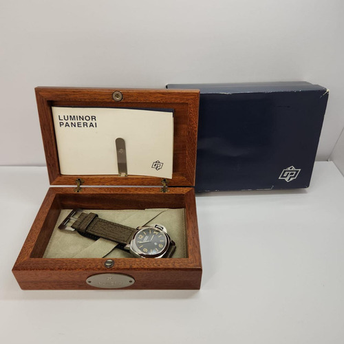 Panerai Luminor Pre Vendome Non Matching 5218-201/a 44mm Cinzento Prateado Preto (Usado)