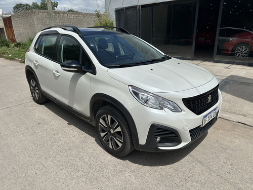 Peugeot 2008 1.6 Feline Tip