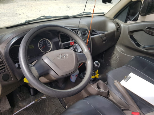 Imagem 4 de 9 de Hyundai Hr 2.5