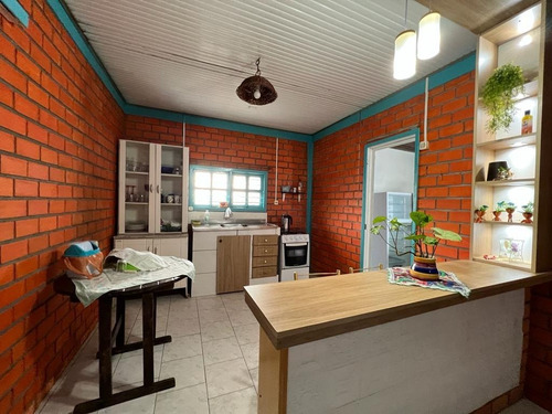 Imagem 29 de 30 de C60 - Excelente Residência Com 2 Dormitórios A 200 Metros Do Mar