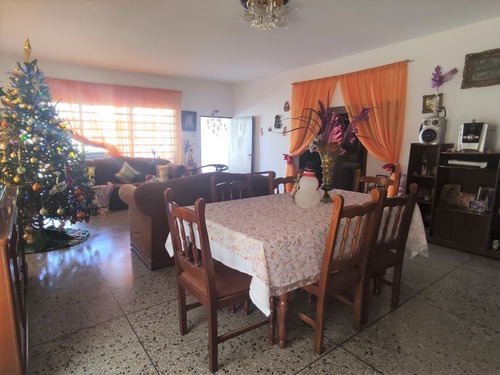 Imagen 6 de 7 de Casa En Venta