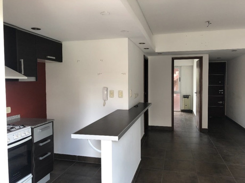 Imagen 6 de 14 de Departamento En Venta En Moron Centro