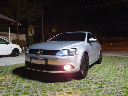 Volkswagen Jetta 2012 2.0 Comfortline Flex 4p Manual