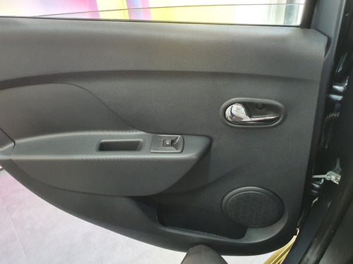 Imagen 7 de 17 de Renault Sandero Stepway Intense 2023 M
