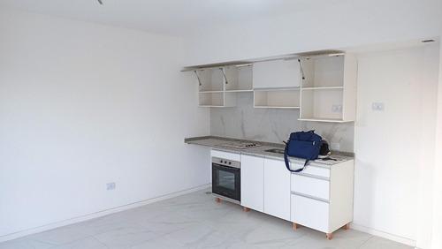 Imagen 2 de 17 de Departamentos En Venta Ramos Mejía 3 A. Suite Vestidor Coch
